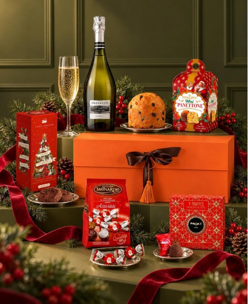 Perfect Christmas Moments Gift Hamper <br/>(Christmas Hamper)