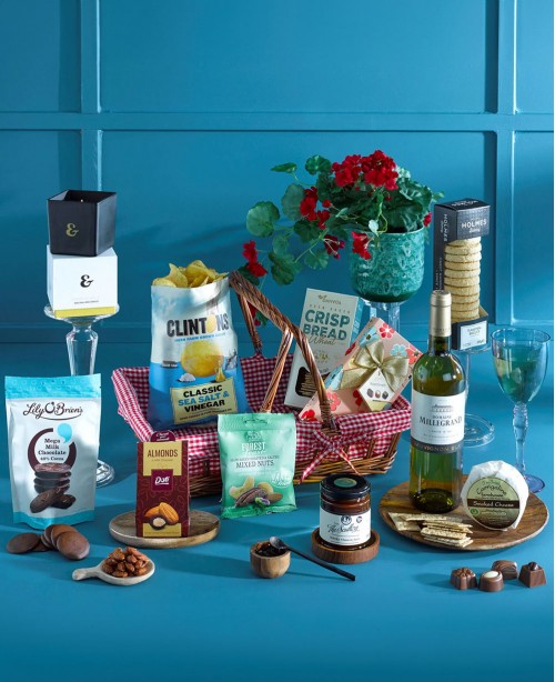 The Classic Collection Gift Hamper <br/>(Birthday Gift)